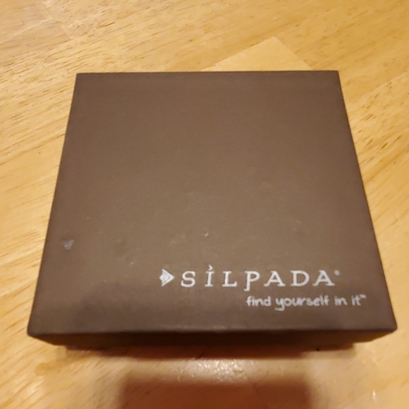 Silpada Hinged Bangle - Picture 6 of 6